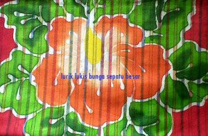 lurik klaten lukis bunga sepatu besar